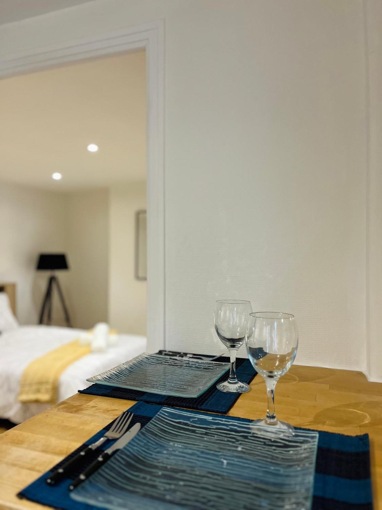 La Ruche Arrageoise - Parking Gratuit - Cozy - Grand Lit - Long Sejour Apartment Arras Ngoại thất bức ảnh